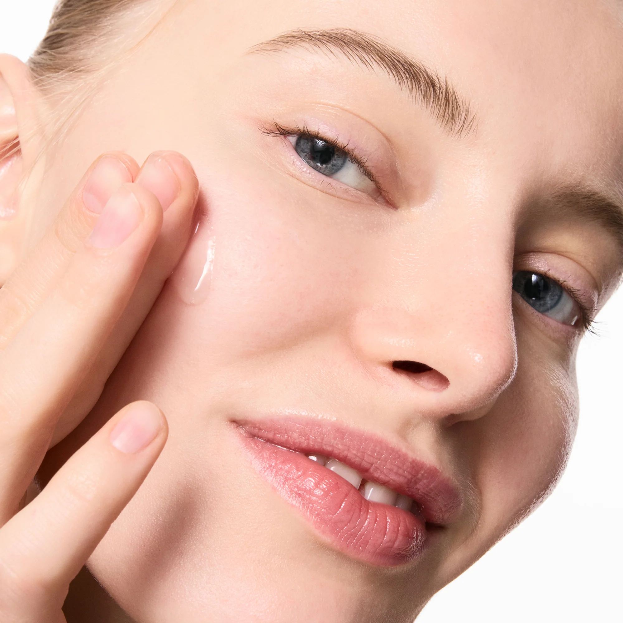 10% Niacinamide Serum Duo - Image 10