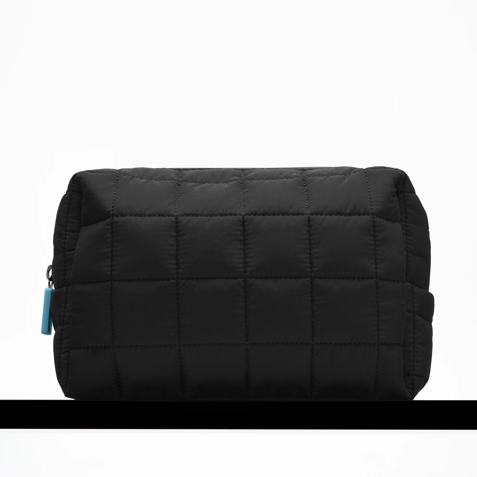 The INKEY List Washbag - Image 3